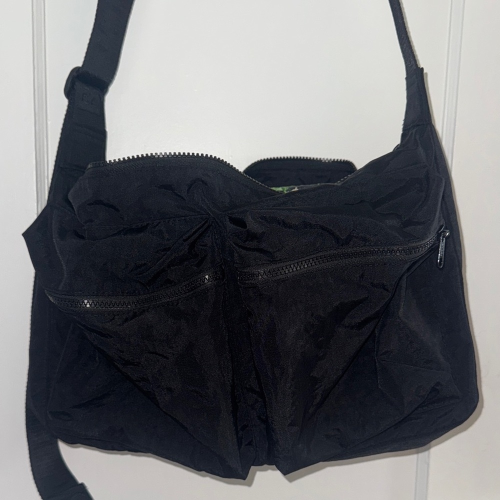 BAGGU Black Crossbody Bag